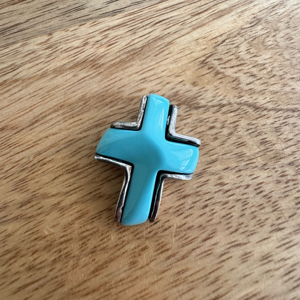 Vintage Cross Pendant Turquoise and Silver
